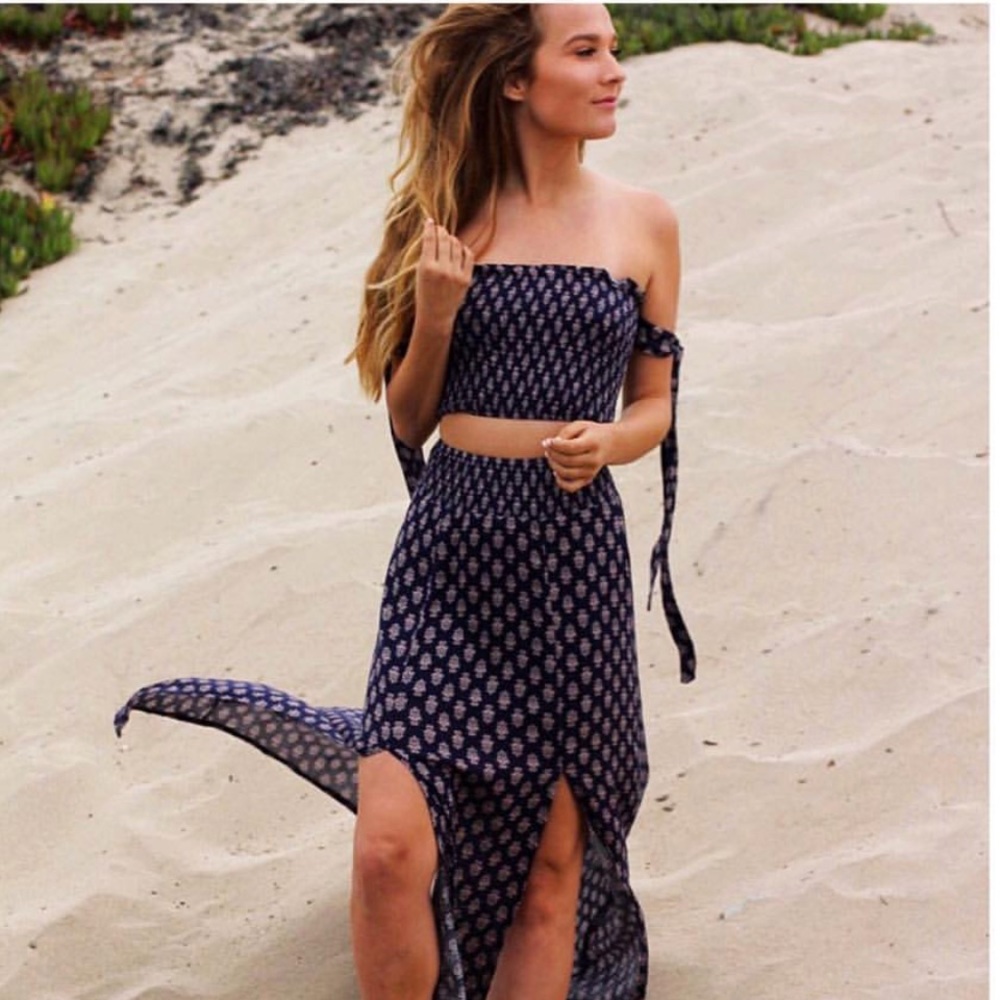 🛍 B1G1 FREE Mix N Match Crop Top and Maxi Skirt
